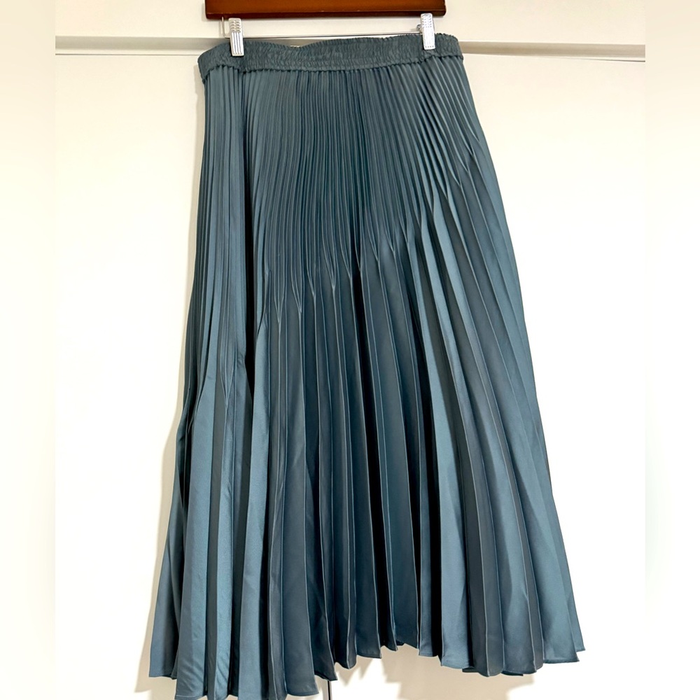 Club Monaco Blue Pleated Midi Skirt